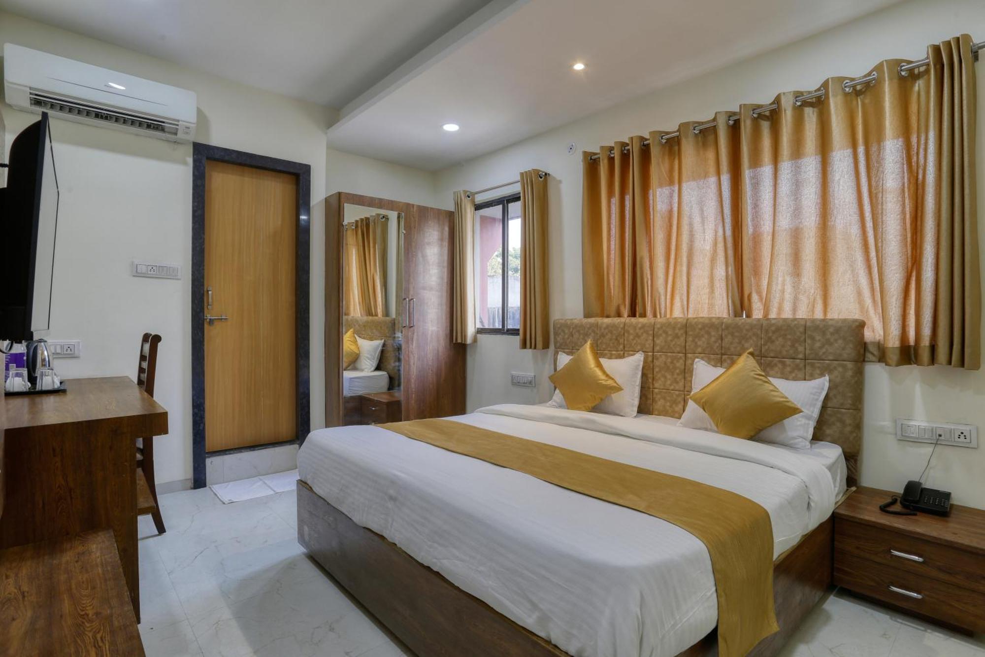 Soonstay Hotel Konark Indaur Kültér fotó