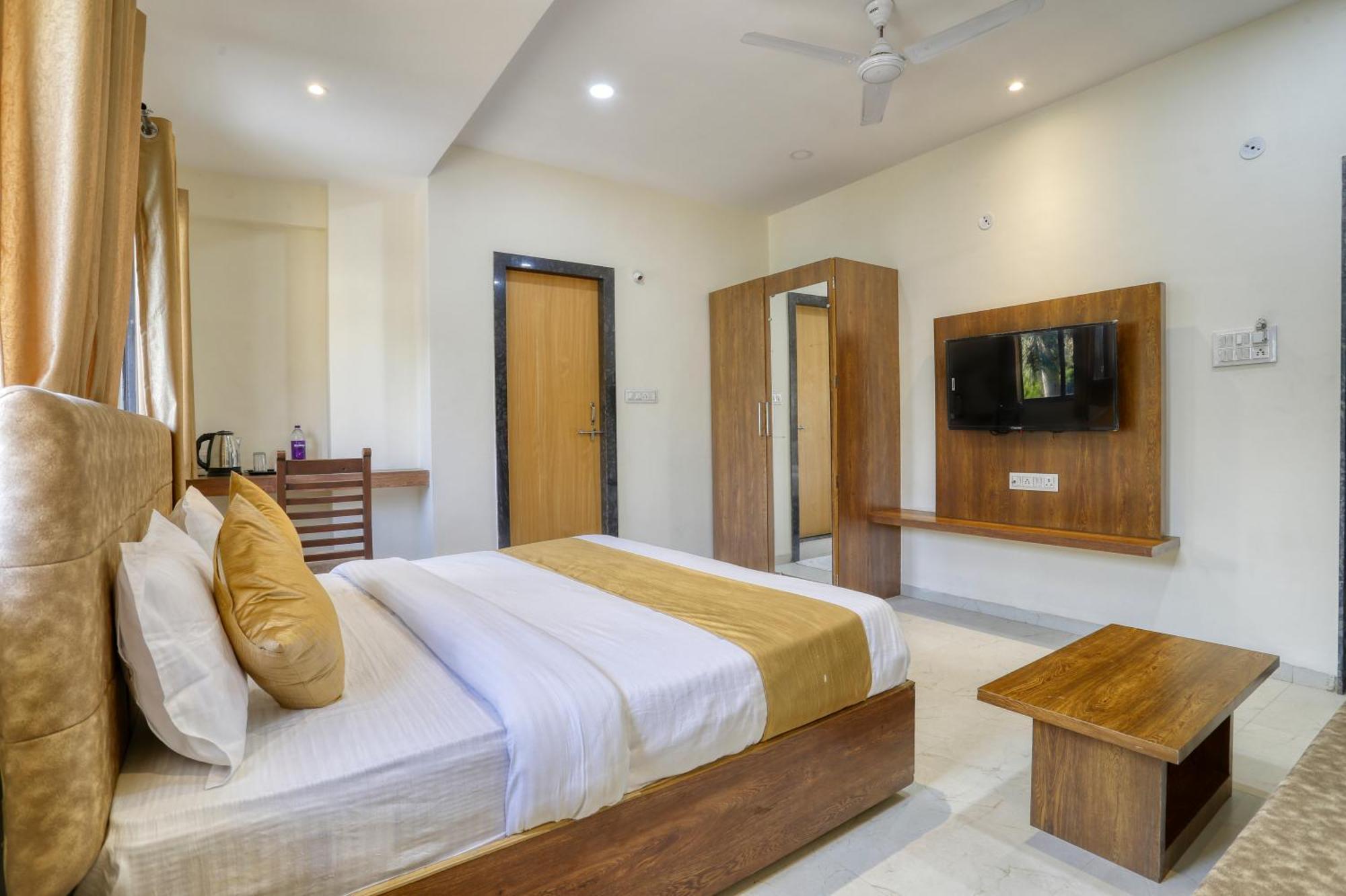 Soonstay Hotel Konark Indaur Kültér fotó